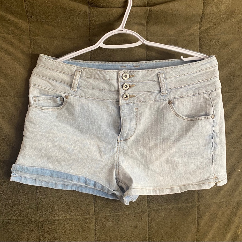 Blue Spice Short Shorts